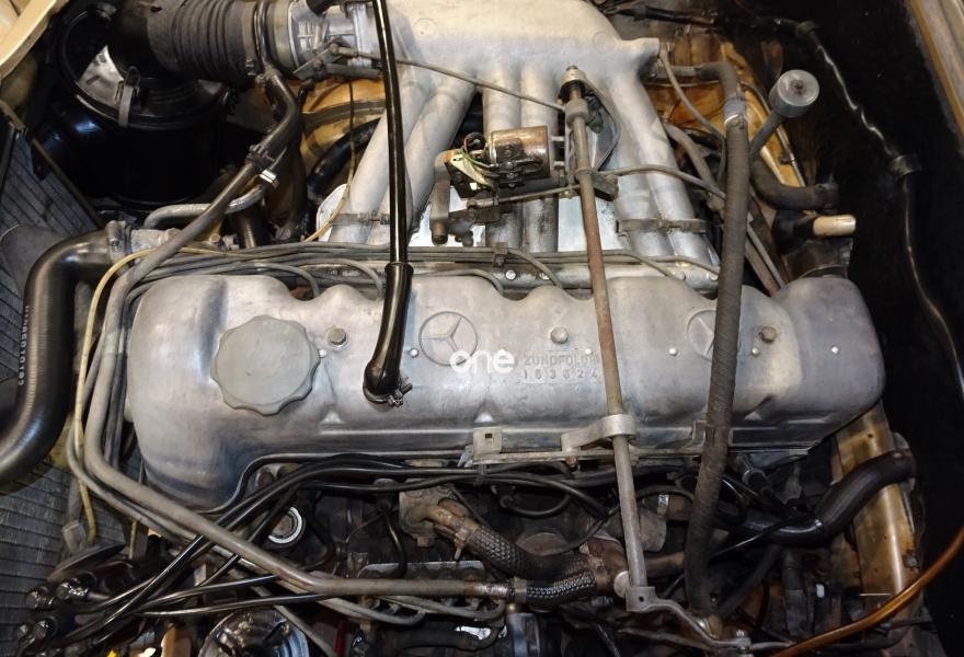 MERCEDES 250 1967