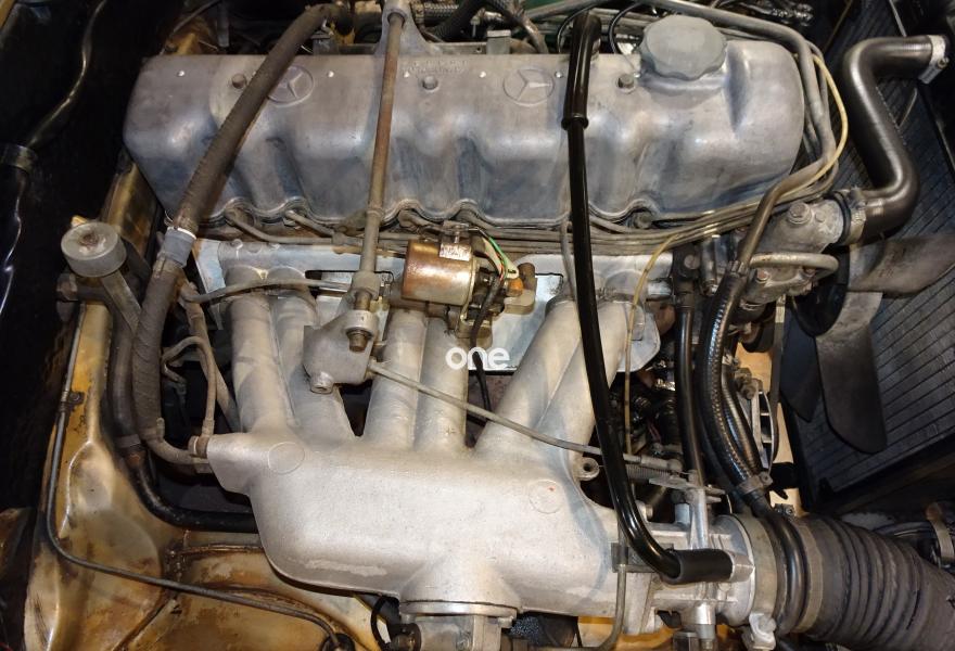 MERCEDES 250 1967