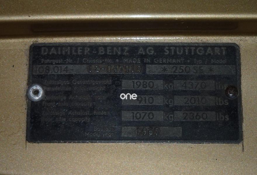 MERCEDES 250 1967