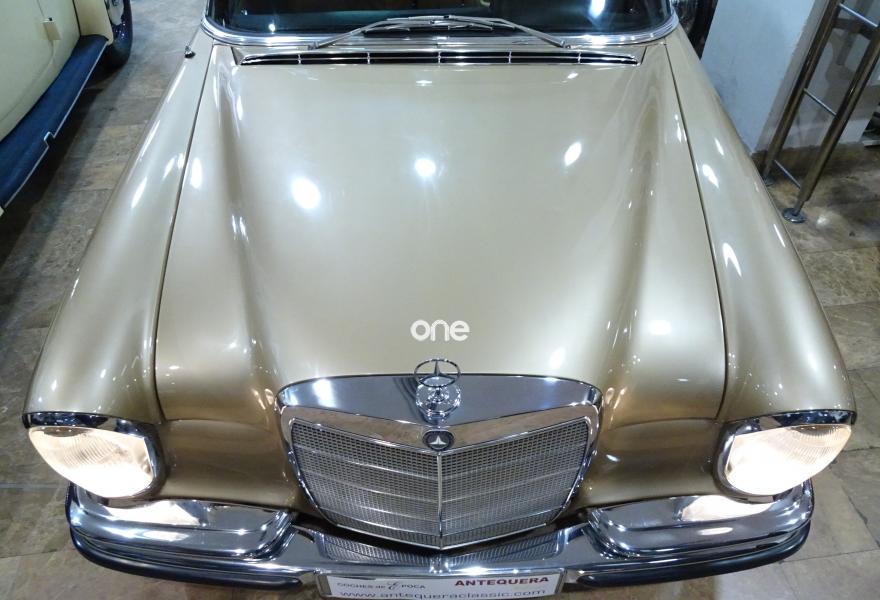 MERCEDES 250 1967