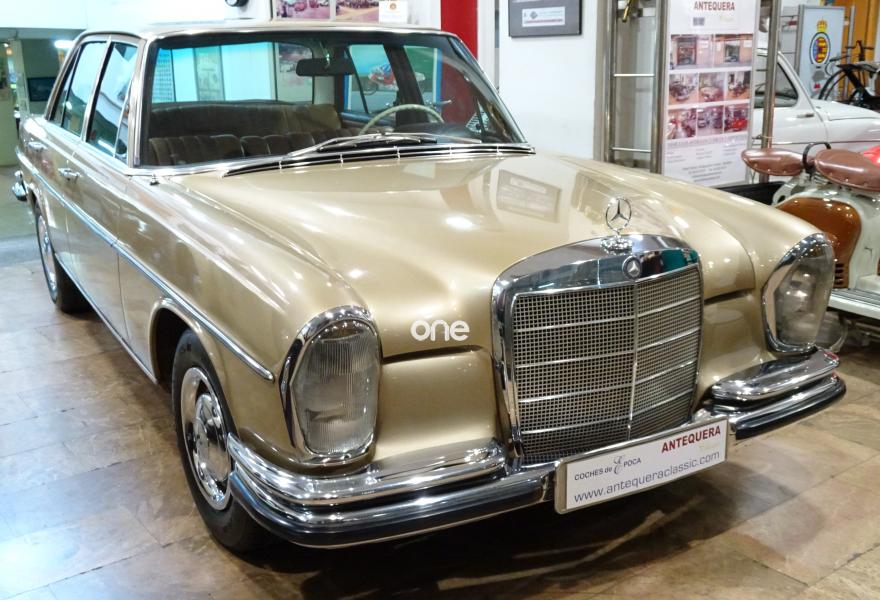 MERCEDES 250 1967