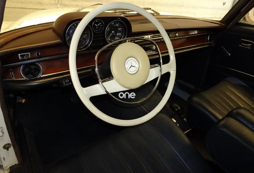 MERCEDES 280 1969