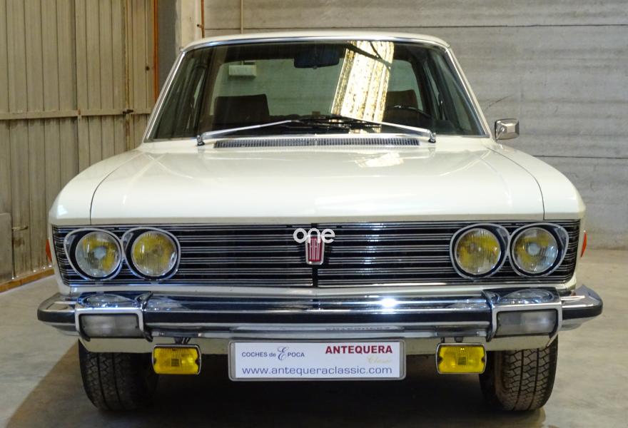 FIAT 130 1975
