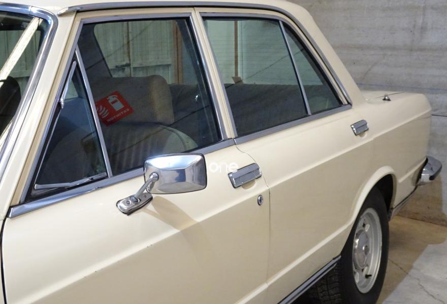 FIAT 130 1975