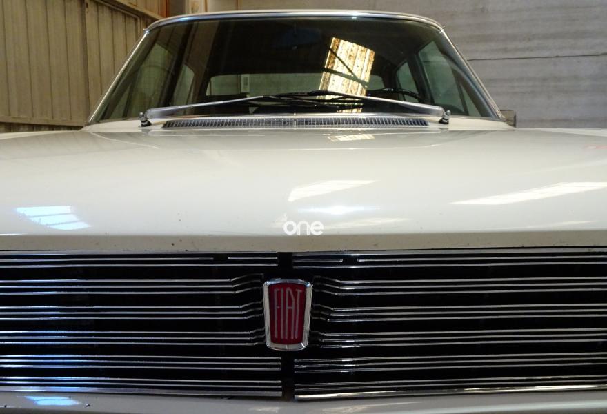 FIAT 130 1975