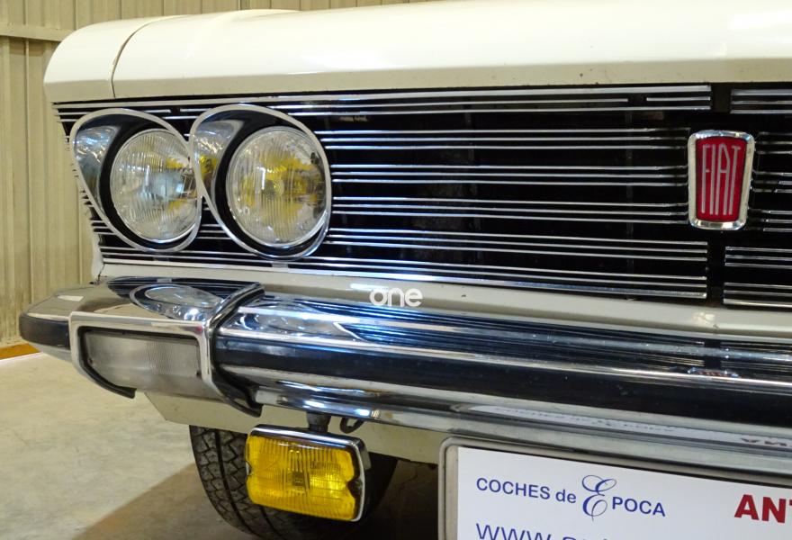 FIAT 130 1975