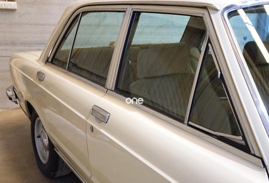 FIAT 130 1975