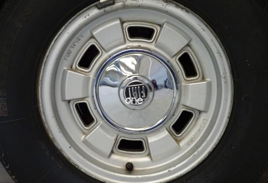 FIAT 130 1975