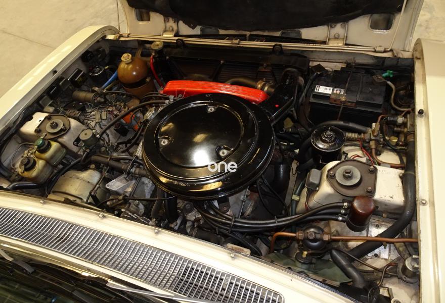 FIAT 130 1975