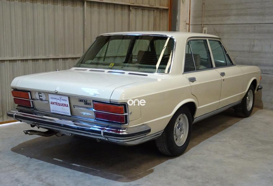 FIAT 130 1975