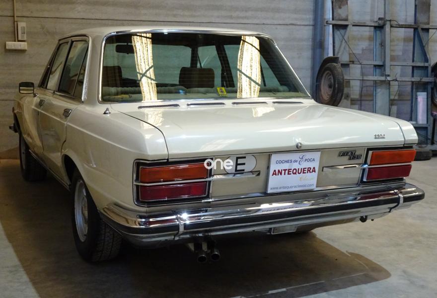 FIAT 130 1975