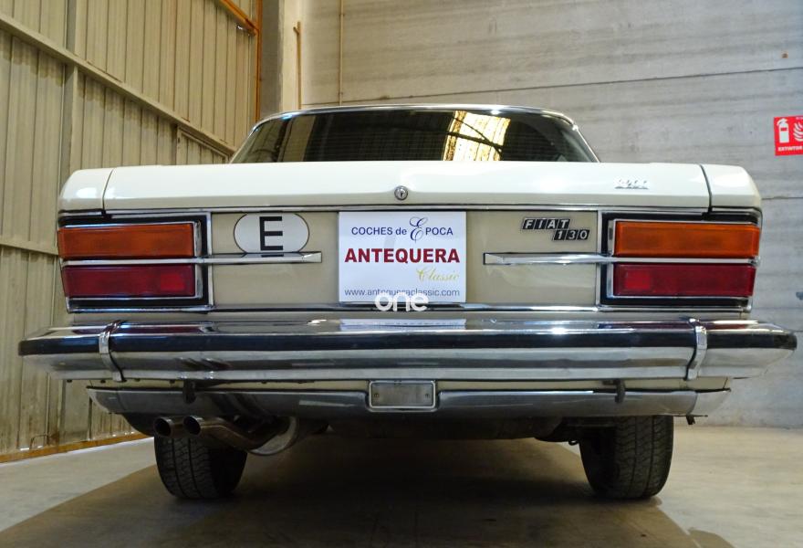 FIAT 130 1975