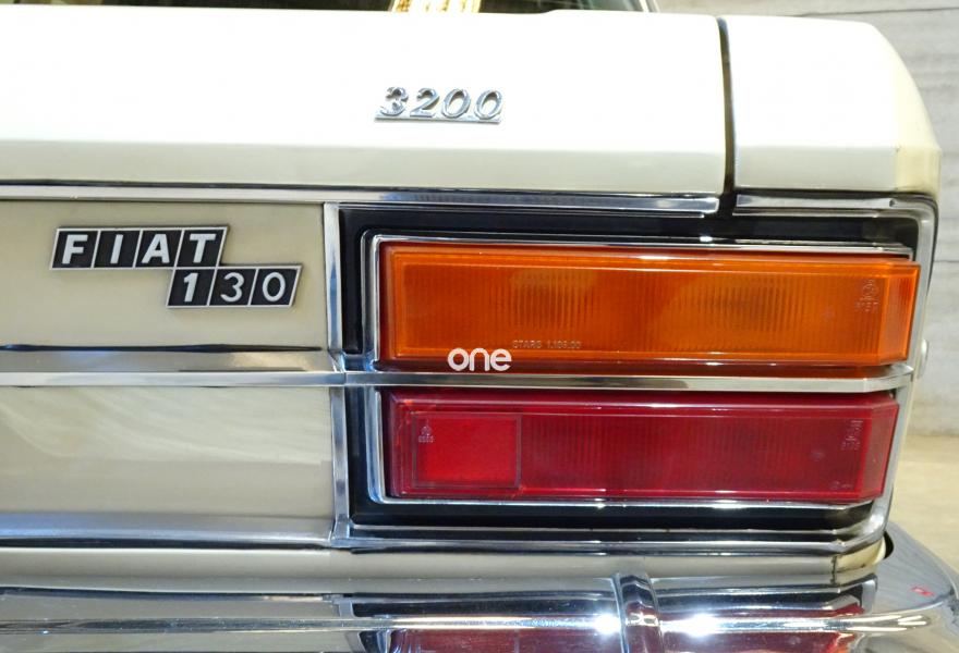 FIAT 130 1975