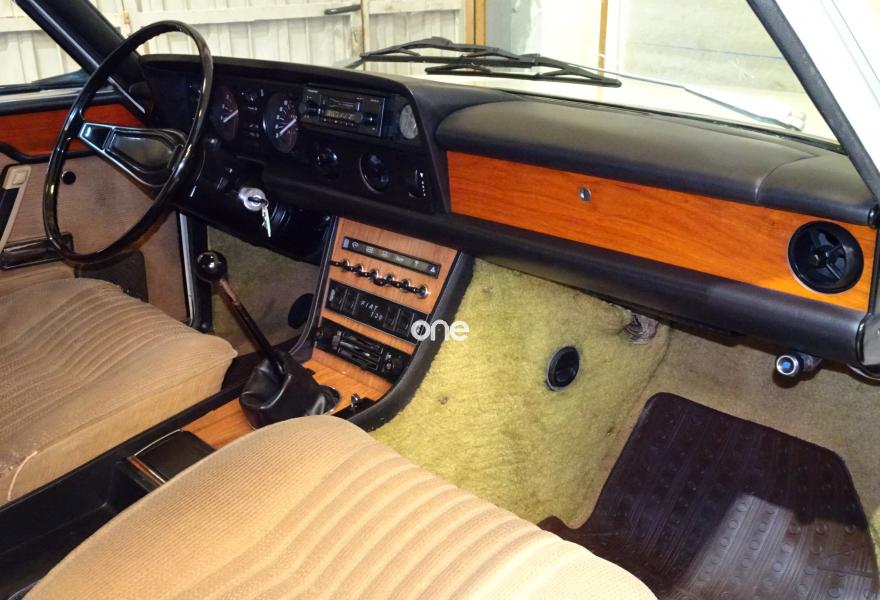 FIAT 130 1975