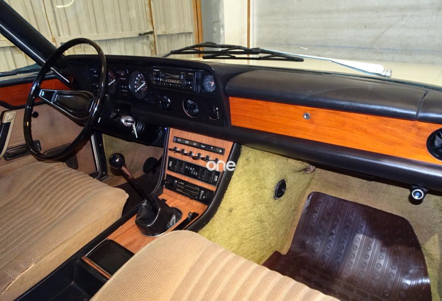 FIAT 130 1975