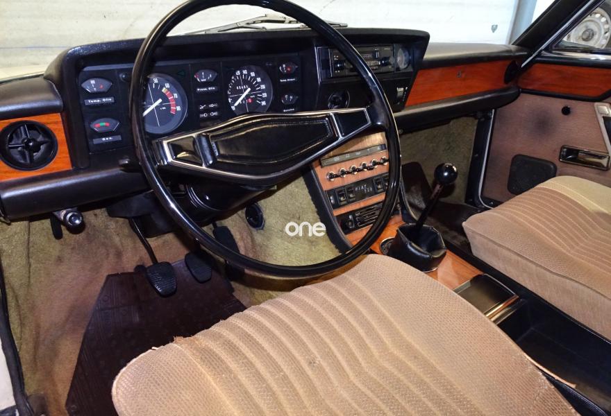 FIAT 130 1975