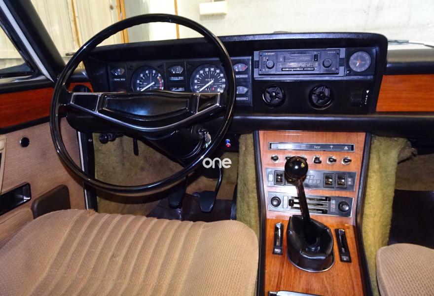 FIAT 130 1975