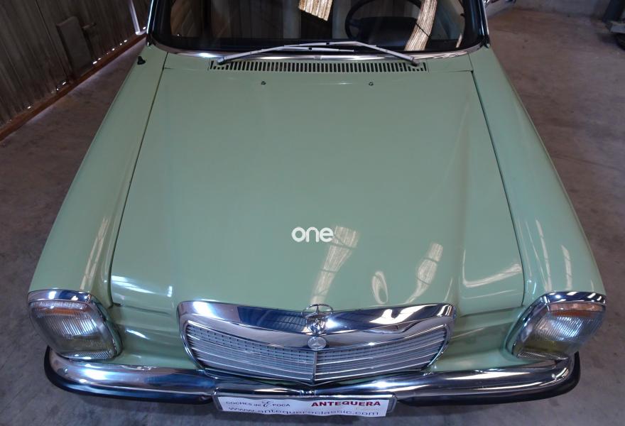 MERCEDES 230 1978