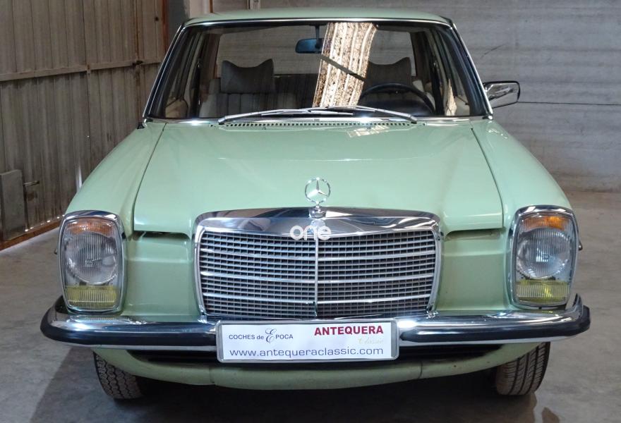 MERCEDES 230 1978