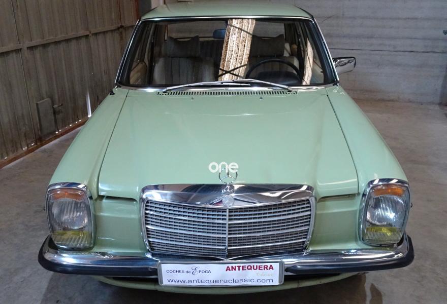 MERCEDES 230 1978