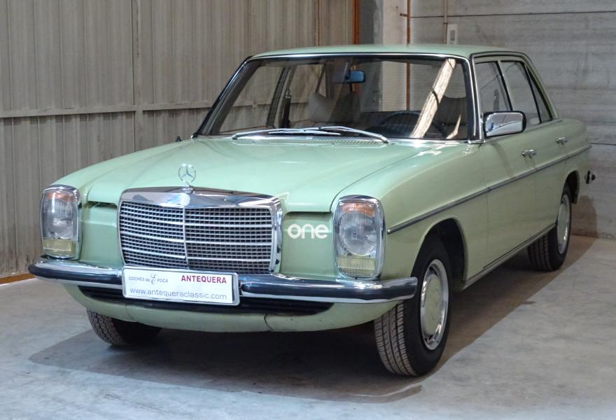 MERCEDES 230 1978