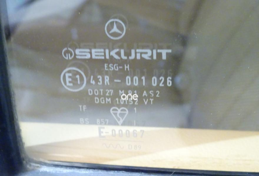 MERCEDES 230 1978