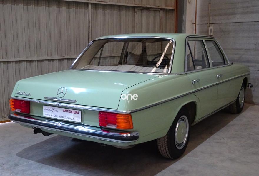 MERCEDES 230 1978