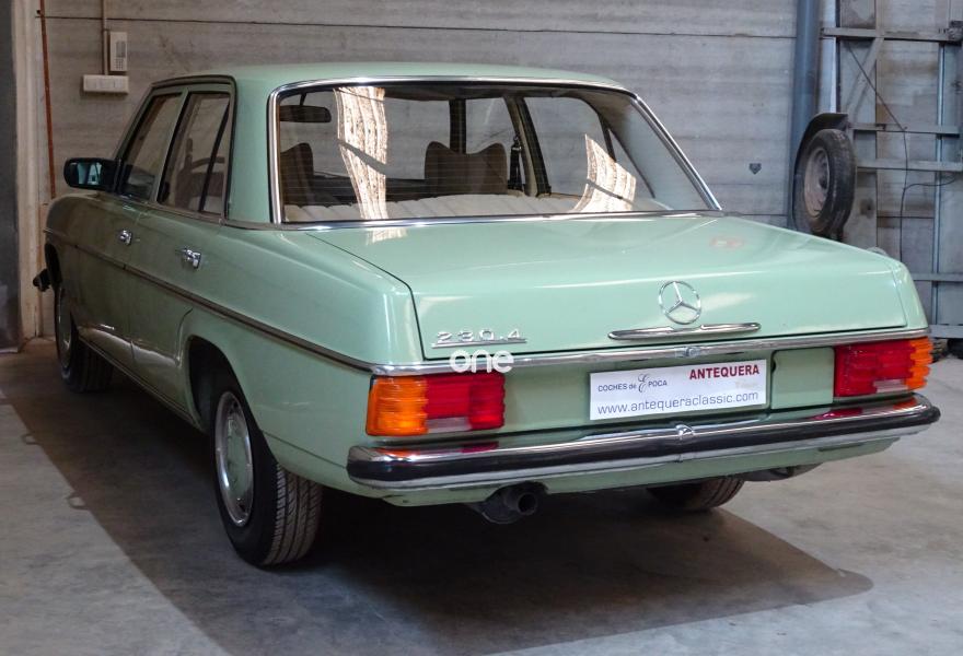 MERCEDES 230 1978