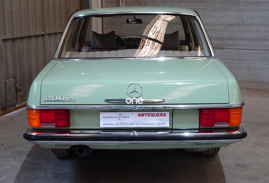 MERCEDES 230 1978