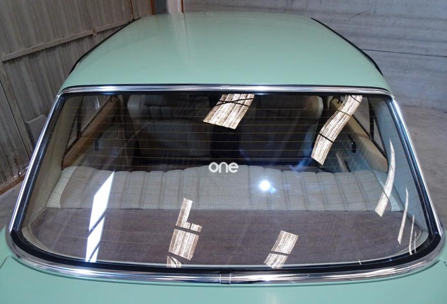 MERCEDES 230 1978