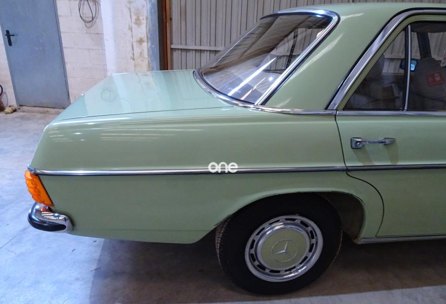 MERCEDES 230 1978