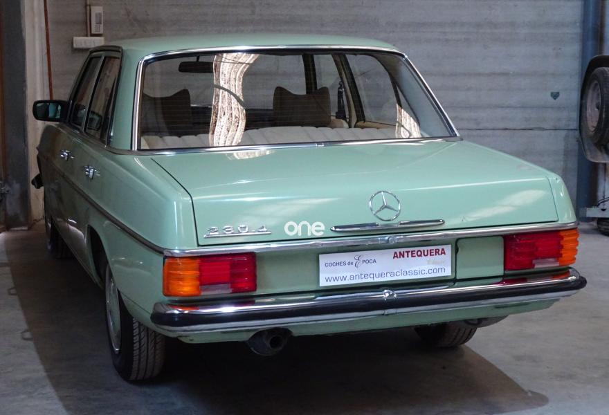 MERCEDES 230 1978