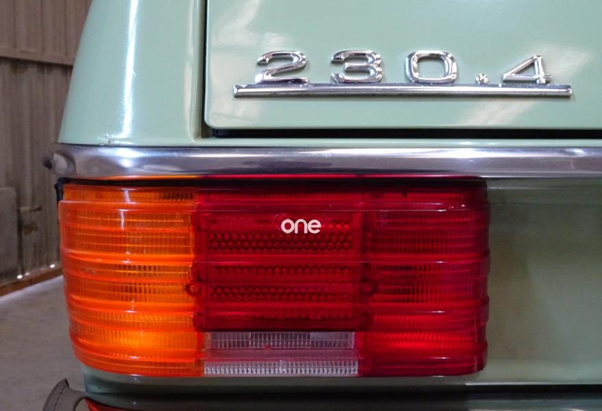MERCEDES 230 1978