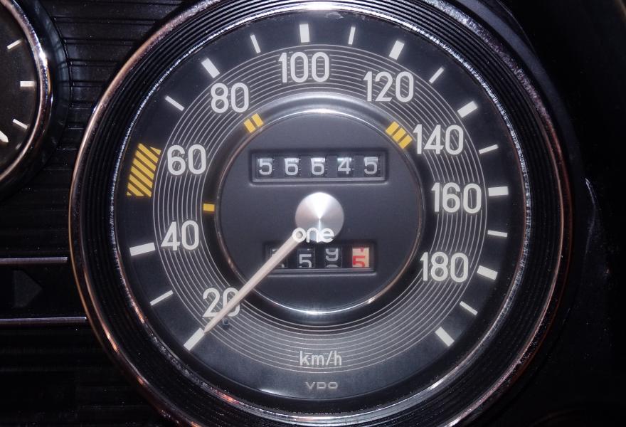 MERCEDES 230 1978