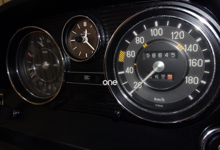 MERCEDES 230 1978