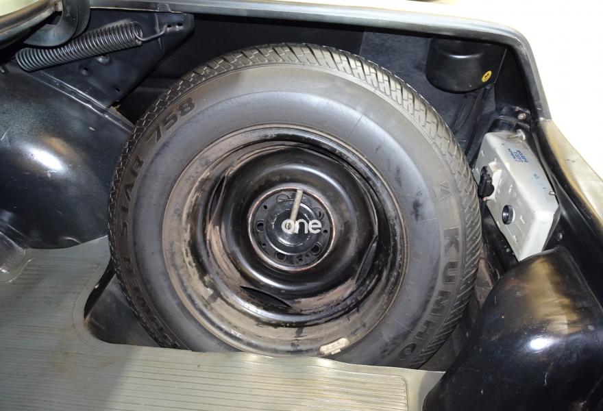 MERCEDES 230 1978
