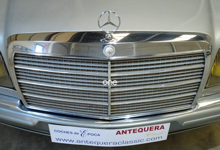 MERCEDES 280 1982
