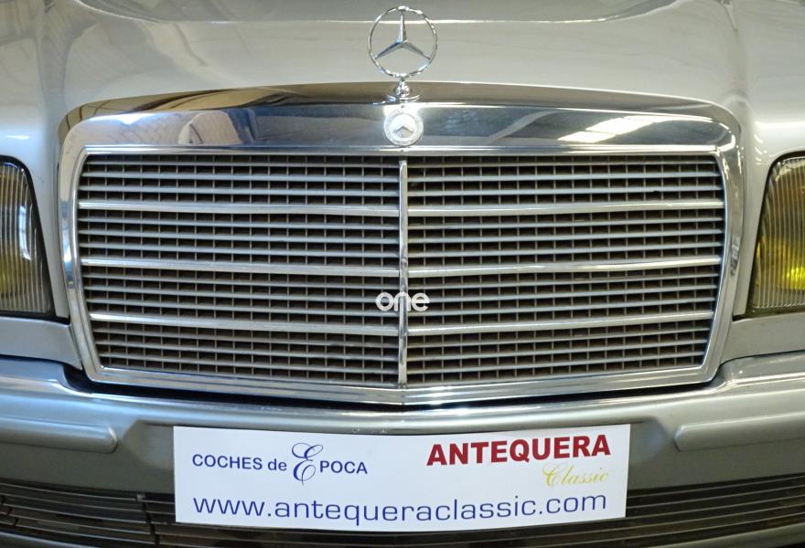 MERCEDES 280 1982