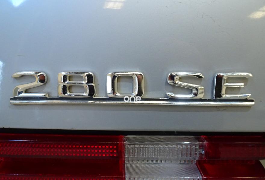 MERCEDES 280 1982