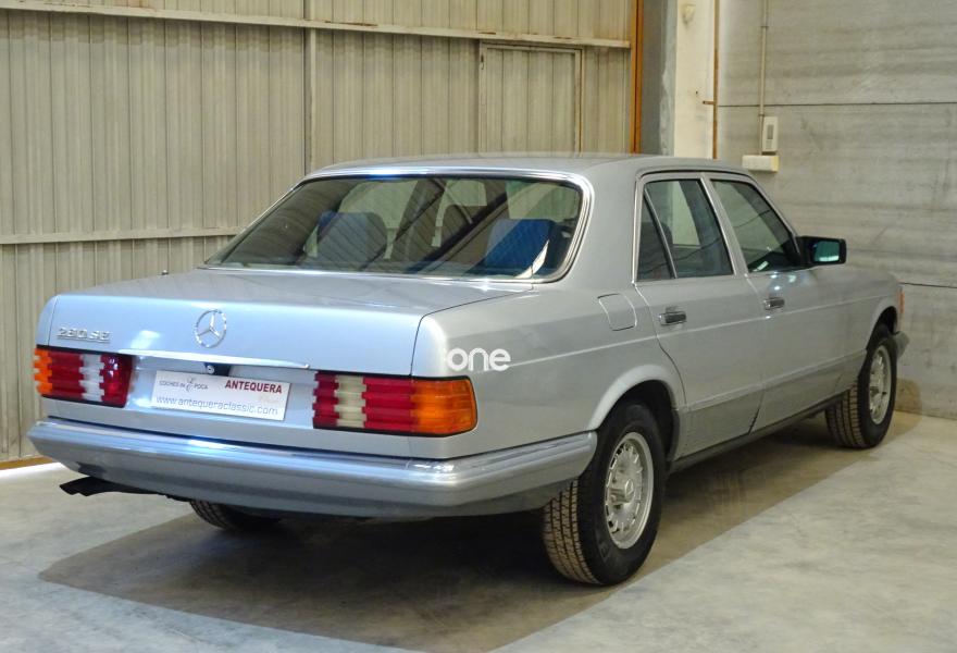 MERCEDES 280 1982