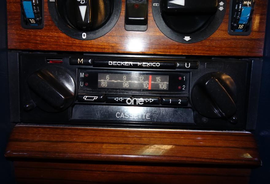 MERCEDES 280 1982