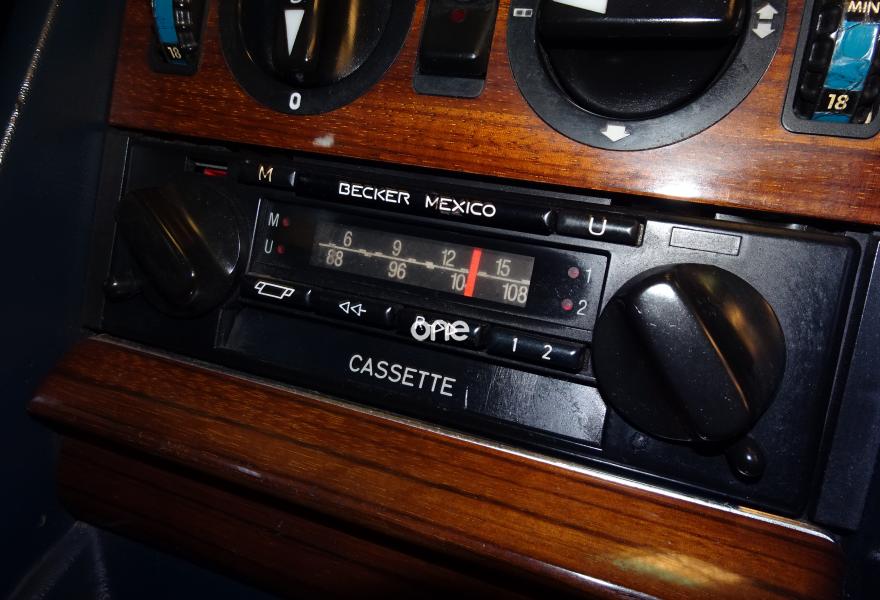 MERCEDES 280 1982