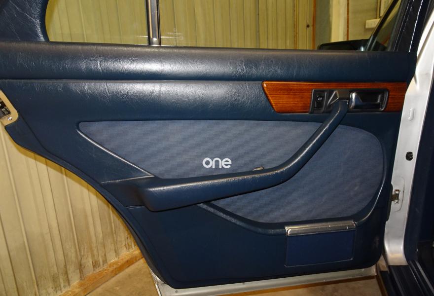 MERCEDES 280 1982