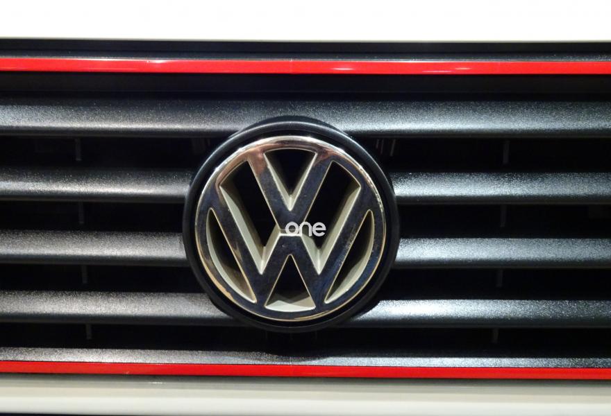 VOLKSWAGEN Golf 1990