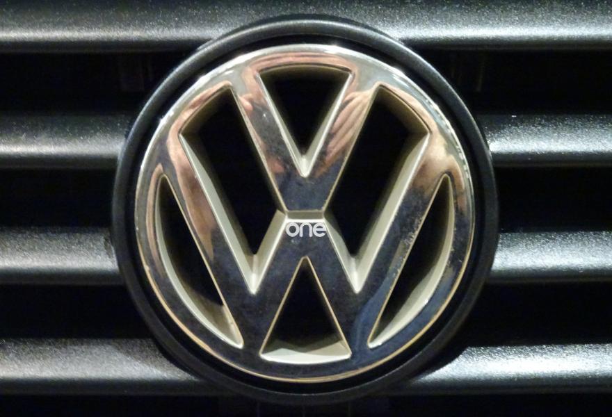 VOLKSWAGEN Golf 1990