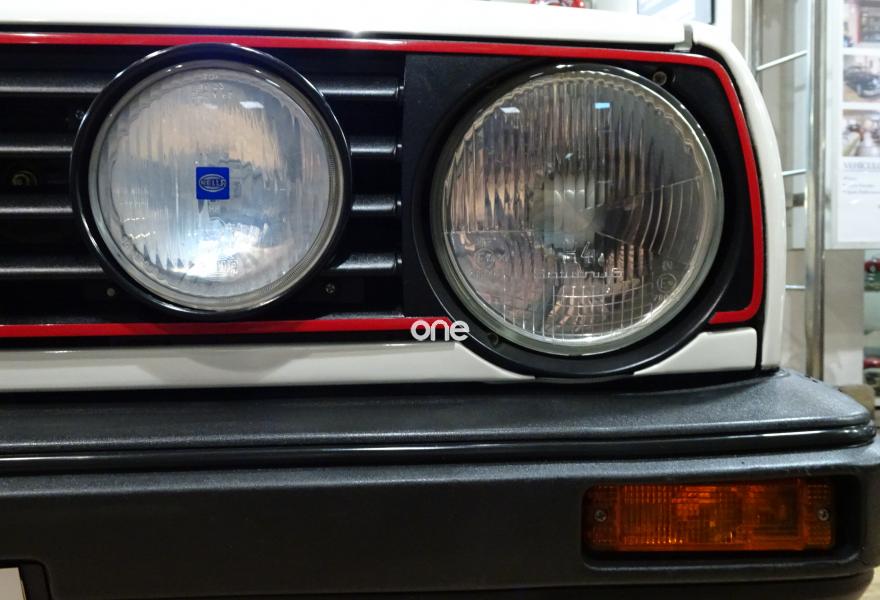 VOLKSWAGEN Golf 1990