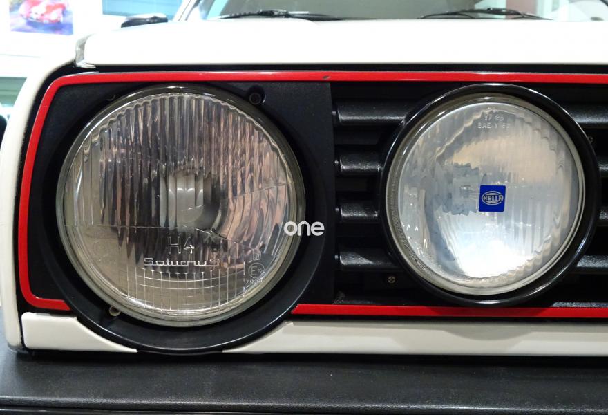 VOLKSWAGEN Golf 1990