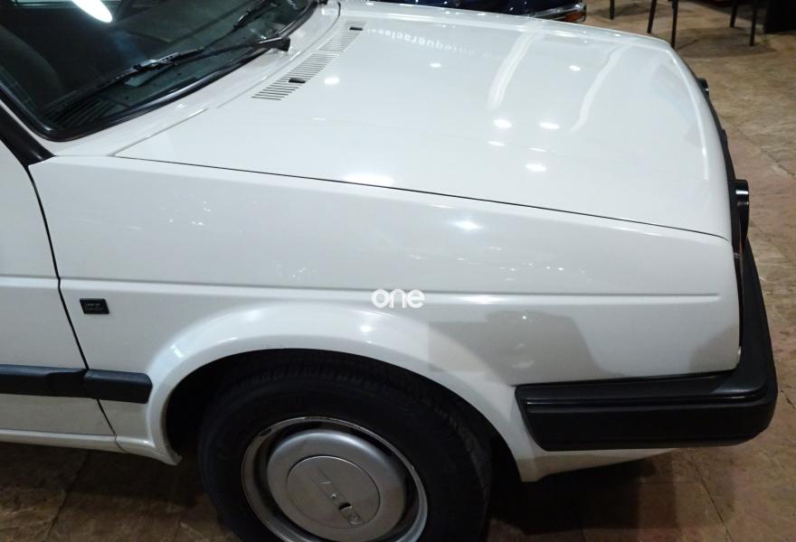VOLKSWAGEN Golf 1990
