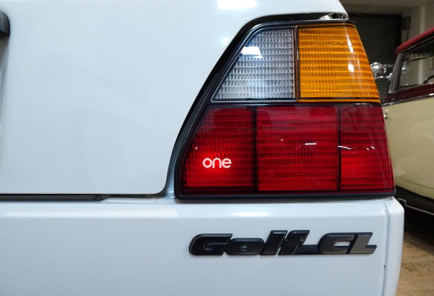 VOLKSWAGEN Golf 1990