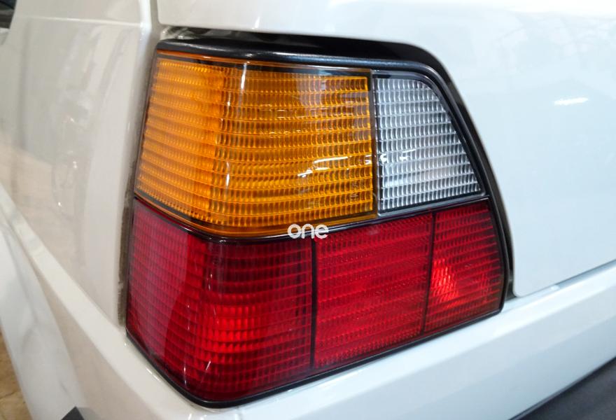 VOLKSWAGEN Golf 1990